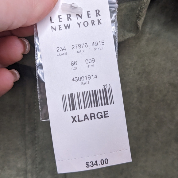 NWT New York & Company Women's Green Button Down Shirt XL ✨ - Picture 11 of 12